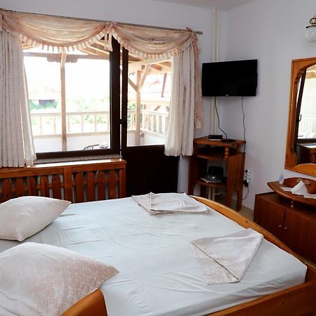 Hotel Mishel Kocherinovo Экстерьер фото