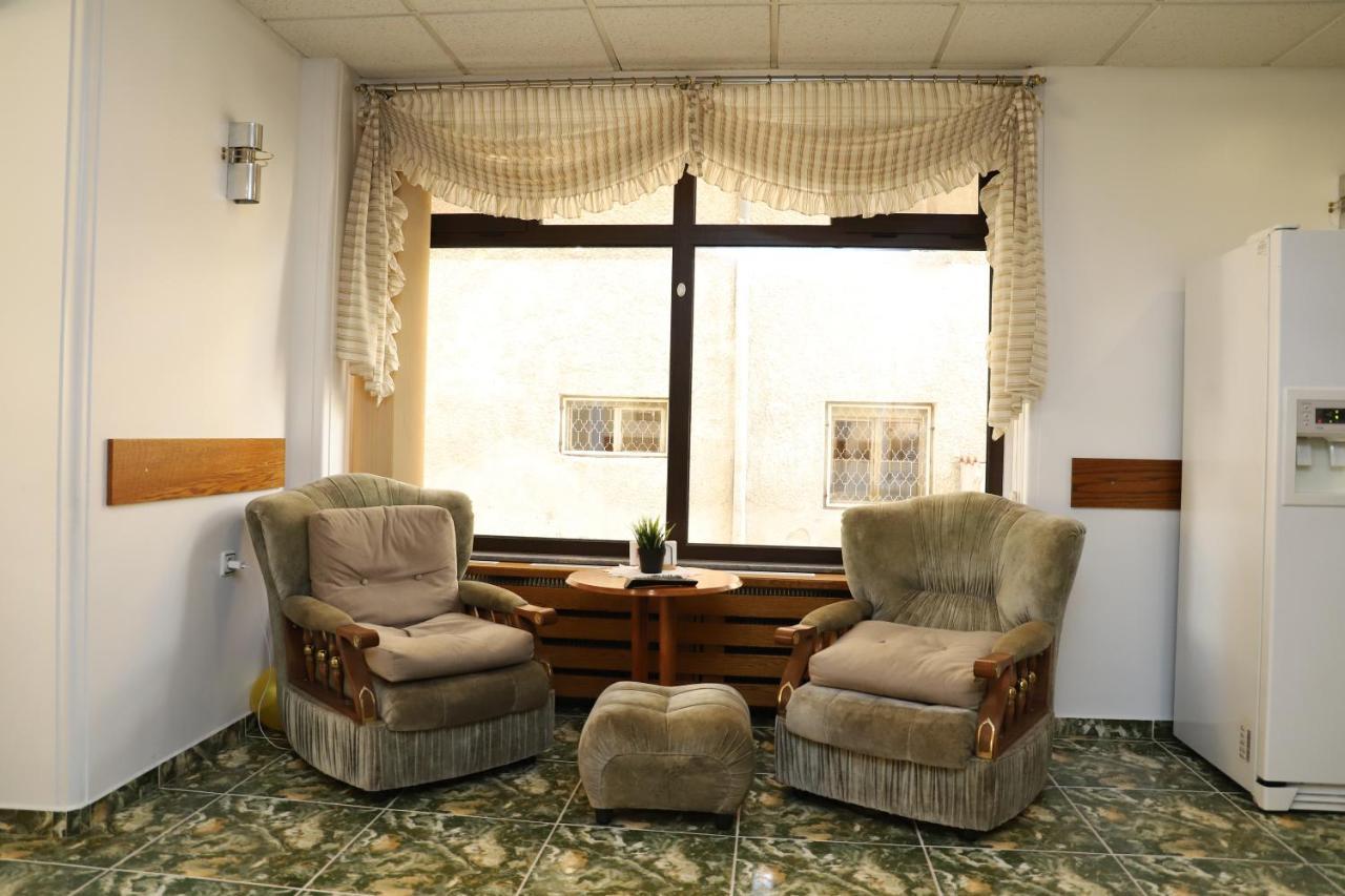 Hotel Mishel Kocherinovo Экстерьер фото