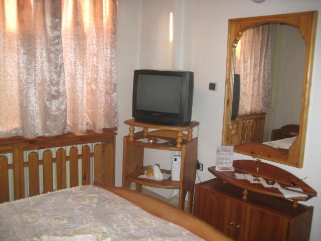 Hotel Mishel Kocherinovo Экстерьер фото